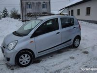Używany Daihatsu Cuore 70 KM (51 kW) 2009 Srebrny (metalik) Hatchback