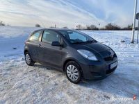 używany Toyota Yaris 1.0 benzynka klima