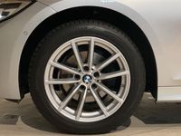 używany BMW 320 i Limuzyna