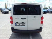 Używany Peugeot Traveller Active 145 KM (106 kW) 2022 Biały Minivan