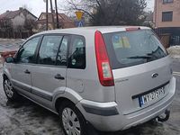 Używany Ford Fusion 2007 Srebrny Hatchback