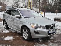 Używany Volvo XC60 R-Design 2012 Srebrny SUV