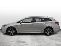 Używany Toyota Corolla 98 KM (72 kW) 2021 Srebrny (metalik) Kombi
