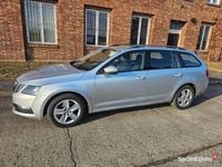 Używany Skoda Octavia 2019 Srebrny Kombi