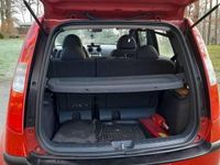 Używany Mitsubishi Colt 2006 Czerwony Hatchback