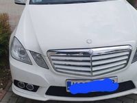 Używany Mercedes E200 2010