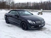 Używany Mercedes E350 292 KM (214 kW) 2010 Czarny (metalik) Kabriolet