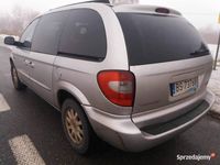 używany Chrysler Grand Voyager 2.5 TDI 2003r. 7-osobowy