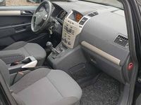 używany Opel Zafira 1.6 16v 2008r 177tys