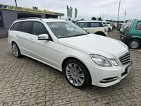 Używany Mercedes E220 170 KM (125 kW) 2010 Biały Kombi