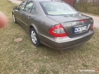 używany Mercedes E300 - BenzW-211 4-matic 3,0 Benzyna 231 KM