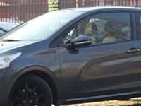 Używany Peugeot 208 2012 Hatchback