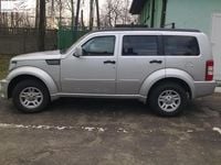 Używany Dodge Nitro 177 KM (130 kW) 2008 Srebrny (metalik, perła) SUV