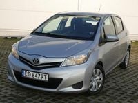 Używany Toyota Yaris 2013 Srebrny Hatchback