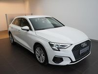 Używany Audi A3 Sportback 150 KM (110 kW) 2023 Biały Hatchback