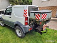 używany Suzuki Jimny 2007r cięzarowy VAT1 plug Pfau posypywarka SnoWay 4x4 fa vat