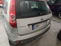 używany Ford Fiesta Sprzedam 1.3 benzyna