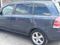 używany Opel Zafira 1.8 benzyna LPG