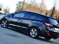 Używany Hyundai i30 110 KM (80 kW) 2015 Czarny Kombi