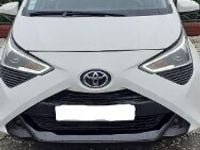 Używany Toyota Aygo X-cite 72 KM (52 kW) 2018 Biały Hatchback