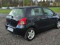 używany Toyota Yaris 1.3dm 87KM 2007r. 217 000km