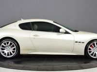 używany Maserati Granturismo 4.7dm 433KM 2012r. 38 800km
