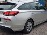 Używany Hyundai i30 2017 Srebrny Kombi