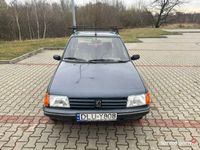 używany Peugeot 205 - ważne OC i PT