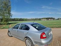 Używany Skoda Octavia 2010 Srebrny Sedan/Limuzyna