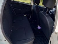 używany Dacia Duster ładny biały SUV