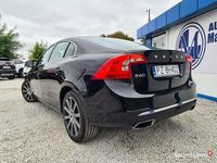 Używany Volvo S60 Inscription 250 KM (183 kW) 2017 Czarny (metalik) Sedan/Limuzyna