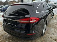 Używany Ford Mondeo 2018 Czarny Kombi