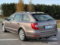 Używany Skoda Superb 2011 Brązowy Kombi