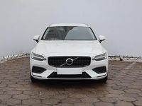 Używany Volvo V60 250 KM (183 kW) 2019 Biały Kombi