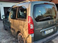Używany Peugeot Partner 2009 Zielony Minivan