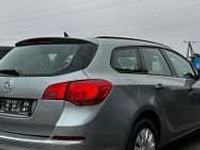 używany Opel Astra SPORTS TOURER