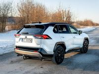 używany Toyota RAV4 Hybrid 2.5dm 222KM 2023r. 73 386km