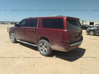 Używany Chevrolet Suburban 355 KM (261 kW) 2019 Bordowy SUV