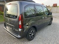 używany Citroën Berlingo 14r. 1.6HDI automat osobowy panorama delikatnie uszkodzon…