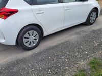 używany Toyota Auris 