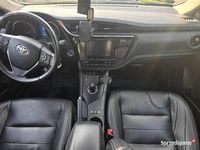 używany Toyota Auris Hybrid Sprzedamkombi Hybryda