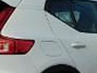 używany Volvo XC40 1.5dm 129KM 2022r. 120 700km