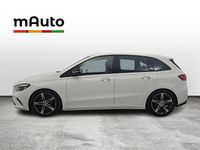 Używany Mercedes B200 Progressive 150 KM (110 kW) 2023 Biały Minivan