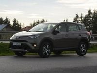 Używany Toyota RAV4 152 KM (111 kW) 2016 Brązowy SUV