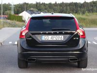 używany Volvo V60 lift 2016 2.0 turbo benzyna 245 KM automat