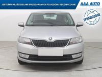 Używany Skoda Rapid 90 KM (66 kW) 2016 Srebrny Hatchback