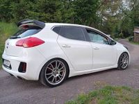 Używany Kia Ceed GT GT 2014 Biały Hatchback