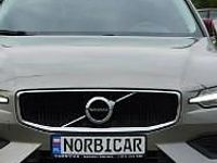 Używany Volvo V60 150 KM (110 kW) 2019 Beżowy (metalik) Kombi
