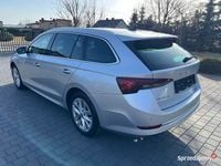 Używany Skoda Octavia Style 2022 Srebrny Kombi