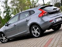 używany Volvo V40 _2.0 122KM_CLEANZONE_Navi_Kamera_Led_